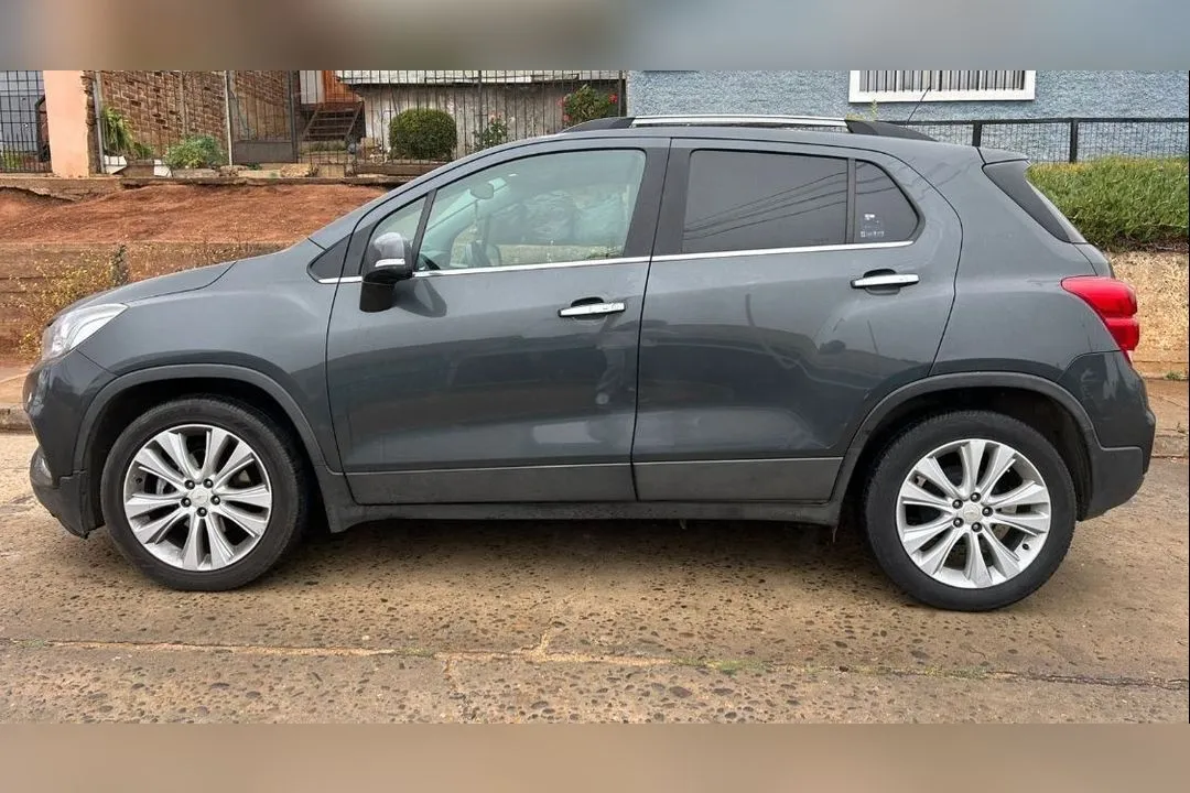 Chevrolet Tracker 1.8 LT MT FWD