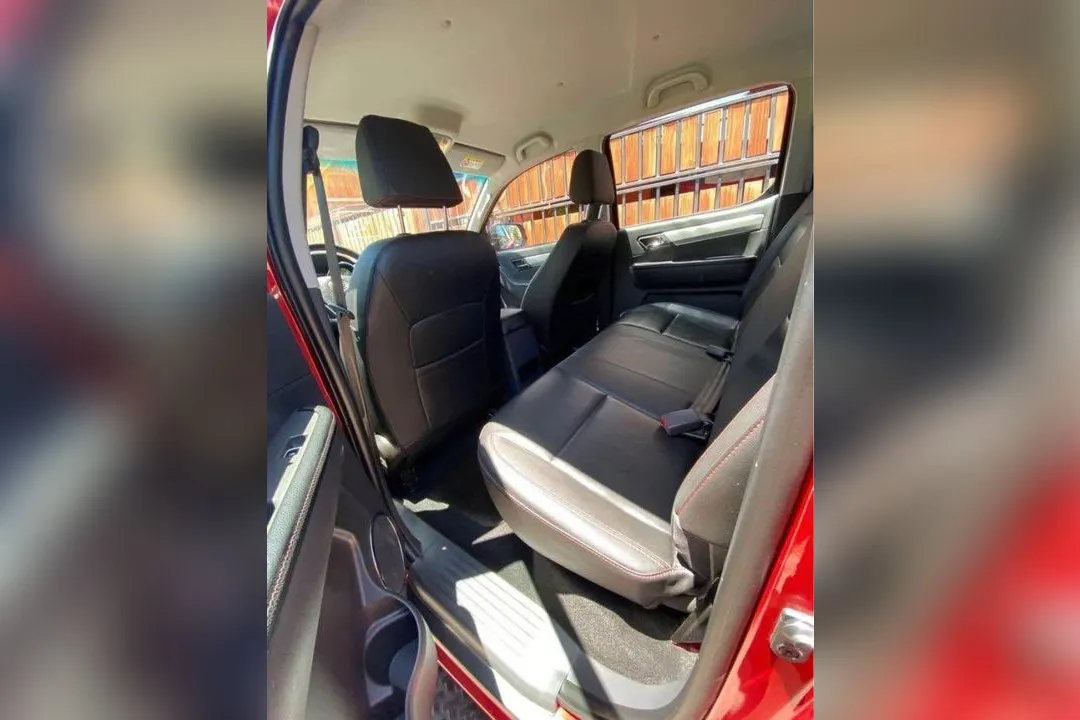 Jac T8 XE