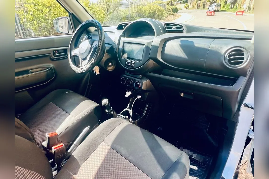 Suzuki S-PRESSO GLX 1.0 AC Adventure
