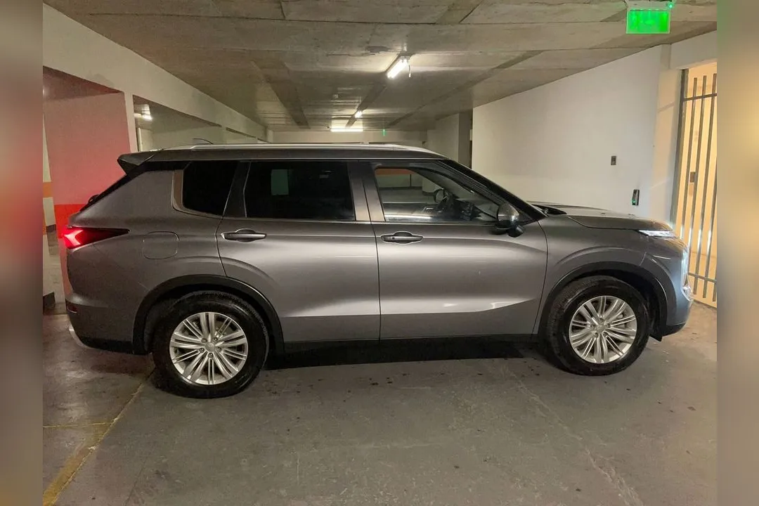 Mitsubishi Outlander GLX