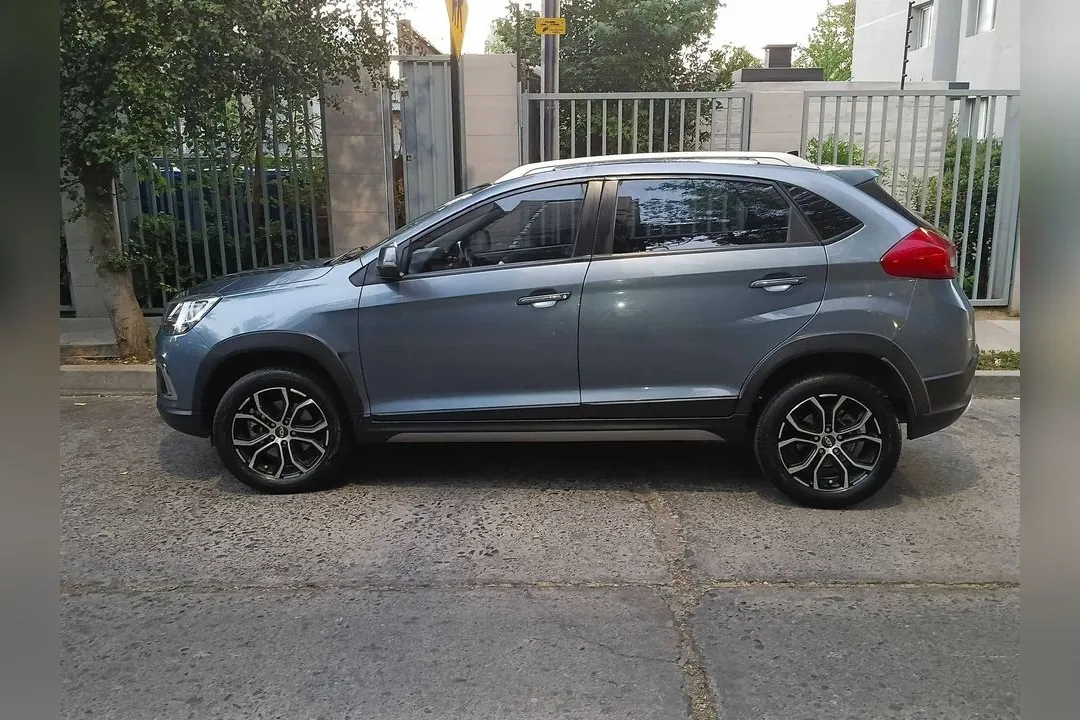 Chery Tiggo 2 1.5 VVT L 4X2 MT 5P
