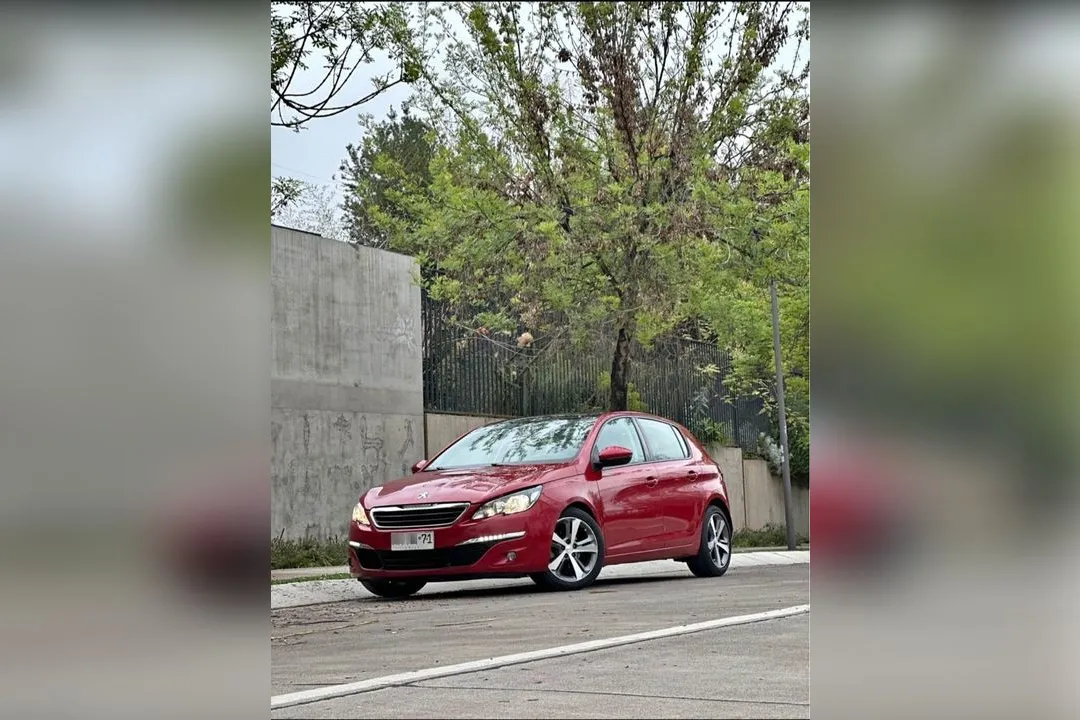 Peugeot 308 Allure 1.2 AT