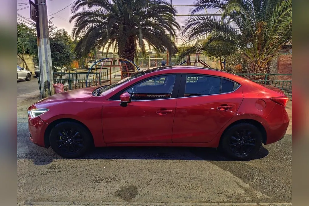 Mazda 3 sedan New 3 2.0