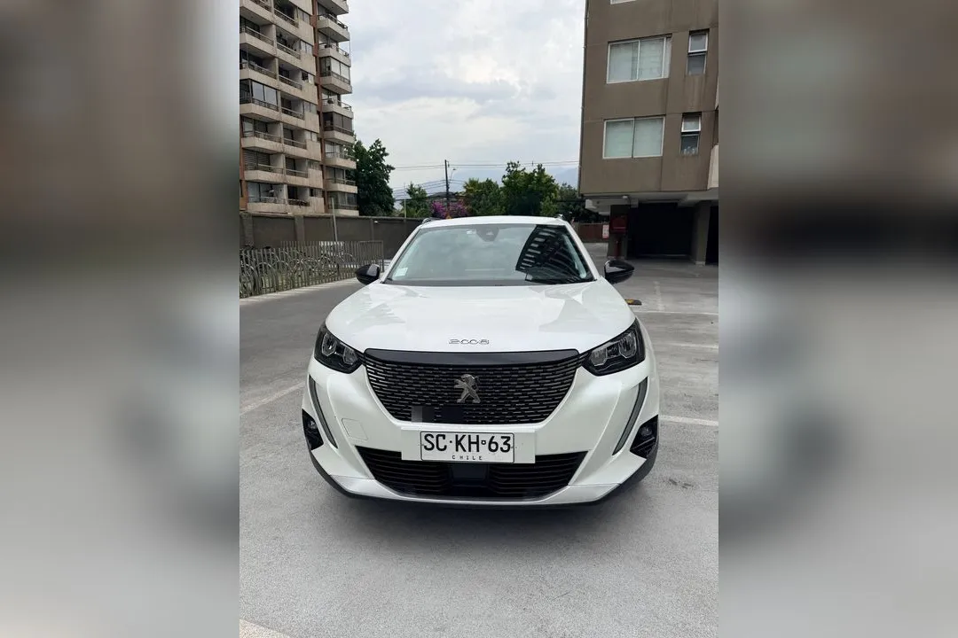 Peugeot Nuevo 2008 2008 BlueHDi 130 EAT8 1.5 Automático