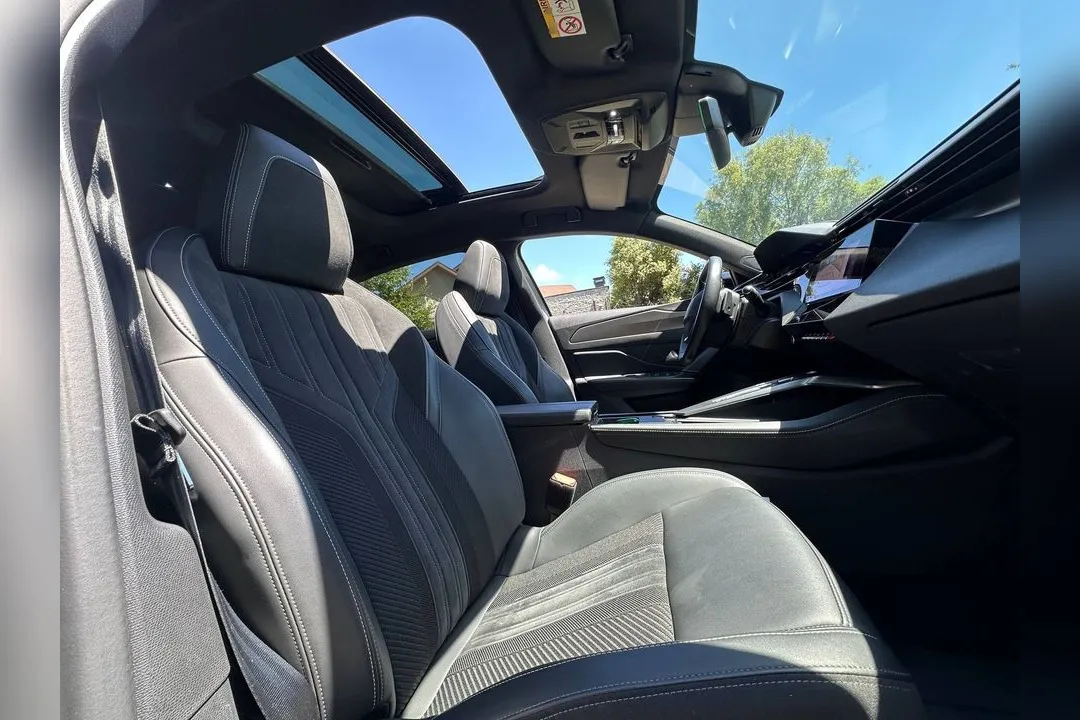 Peugeot 308 GT PURETECH 130 EAT8