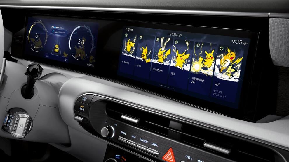 Pikachu se sube al auto: Pokémon celebra 30 años con tablero temático de Hyundai