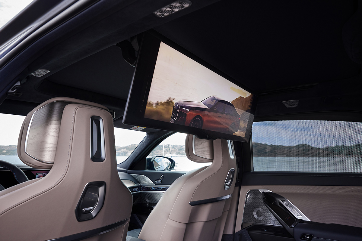 BMW i7 492 KW AT 4x4 5P M70 xDrive