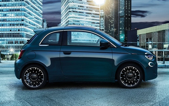 Fiat 500e 55 KW 4x2 3P 