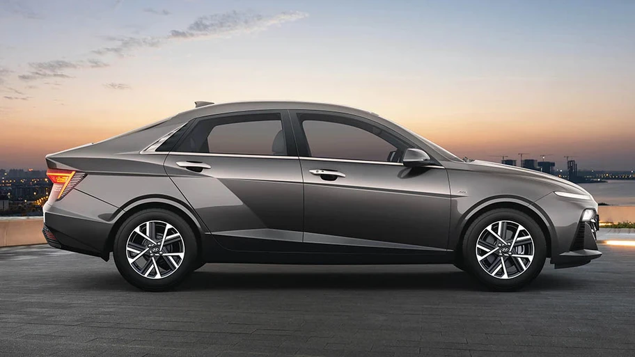 Hyundai Accent Sedan 1.5 G AT 5P Plus