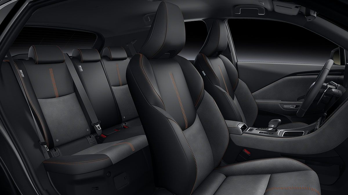 Lexus LBX 1.5G H 4X2 AT Urban