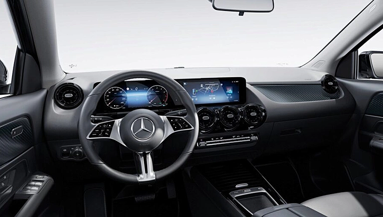MERCEDES-BENZ GLA 1.3T G AT 4x2 5P 200 AMG