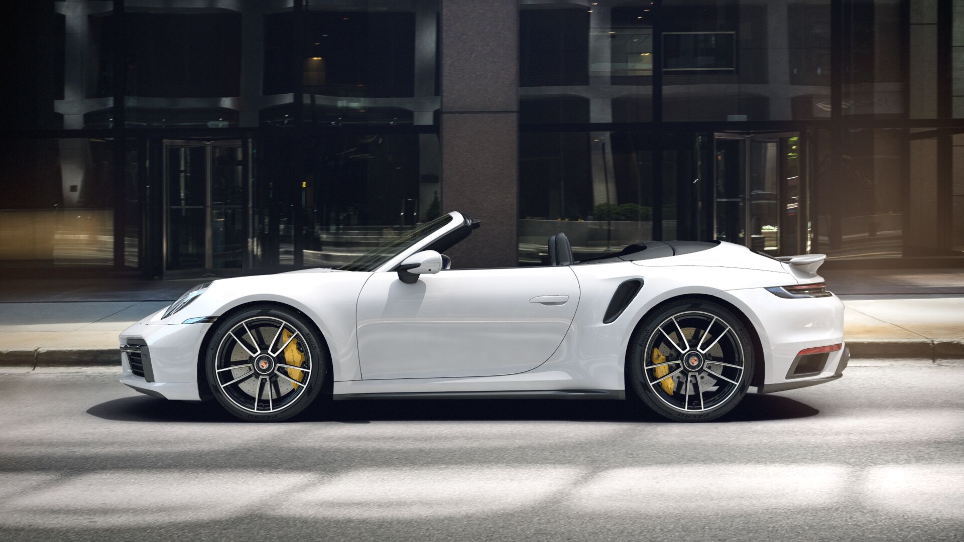 Porsche 911 3.8 G DSG 4x4 2P Turbo S Cabrio