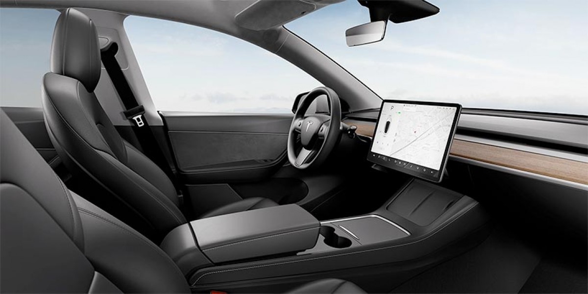 Tesla Model Y Rear-Wheel Drive