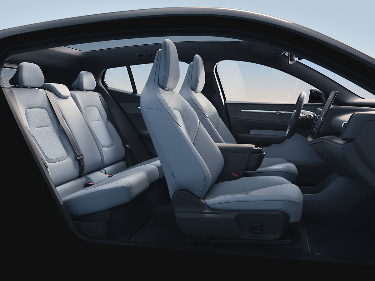 Volvo EX30 200 kW AT 4x2 5P Ultra