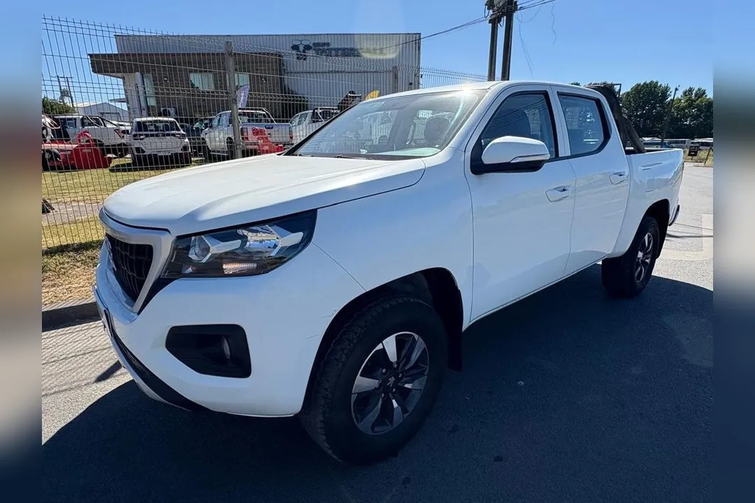 Peugeot Landtrek 4X2 1.9 MT