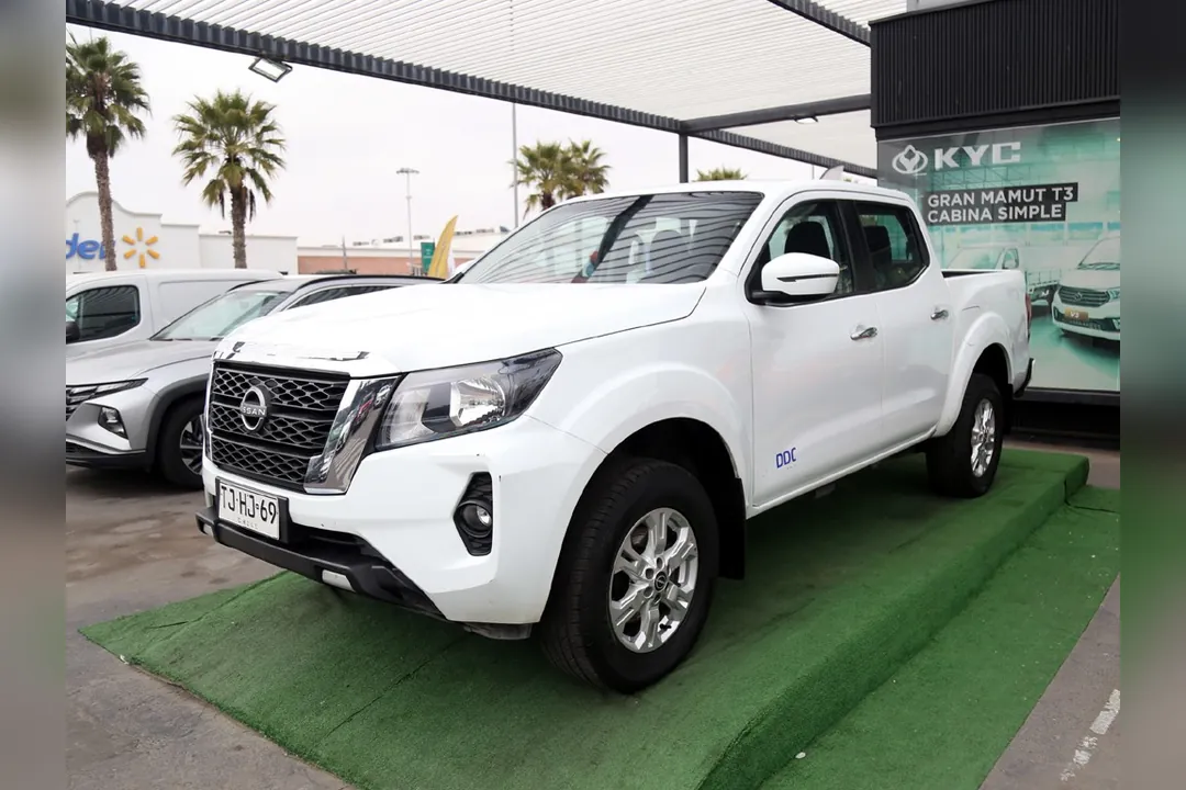 Nissan Navara 2.3D SE 4X4