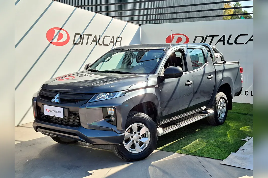 Mitsubishi L200 NEW  WORK CR 2.4