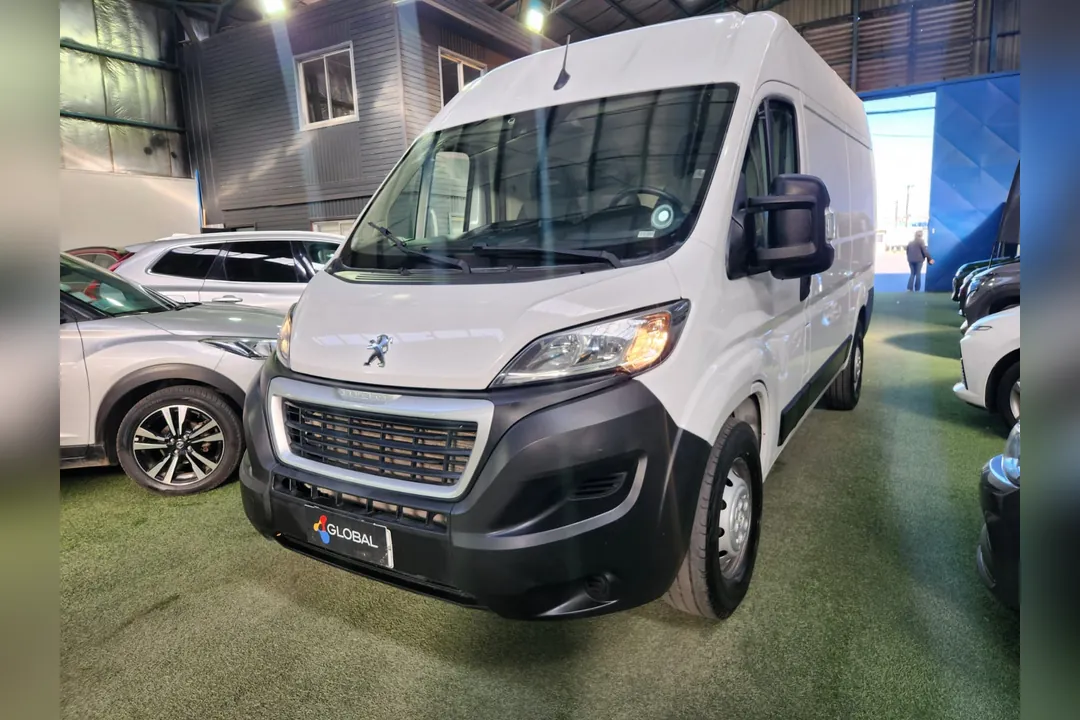 Peugeot Boxer L2H2 BLUEHDI 165 2.2