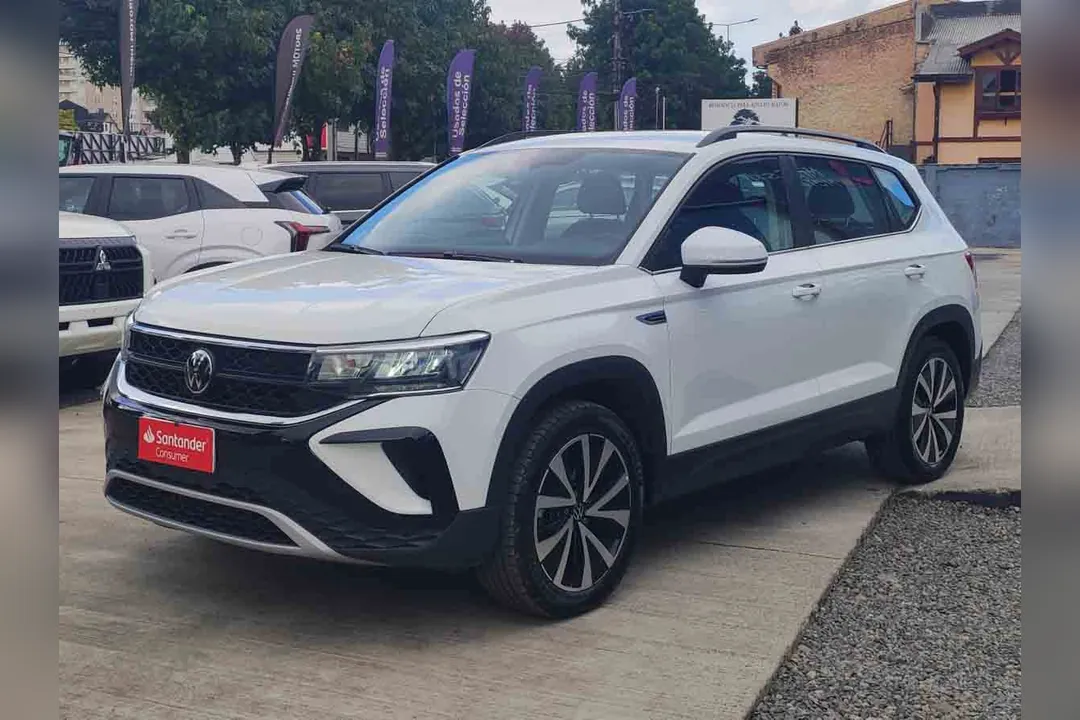Volkswagen Taos VOLKSWAGEN TAOS