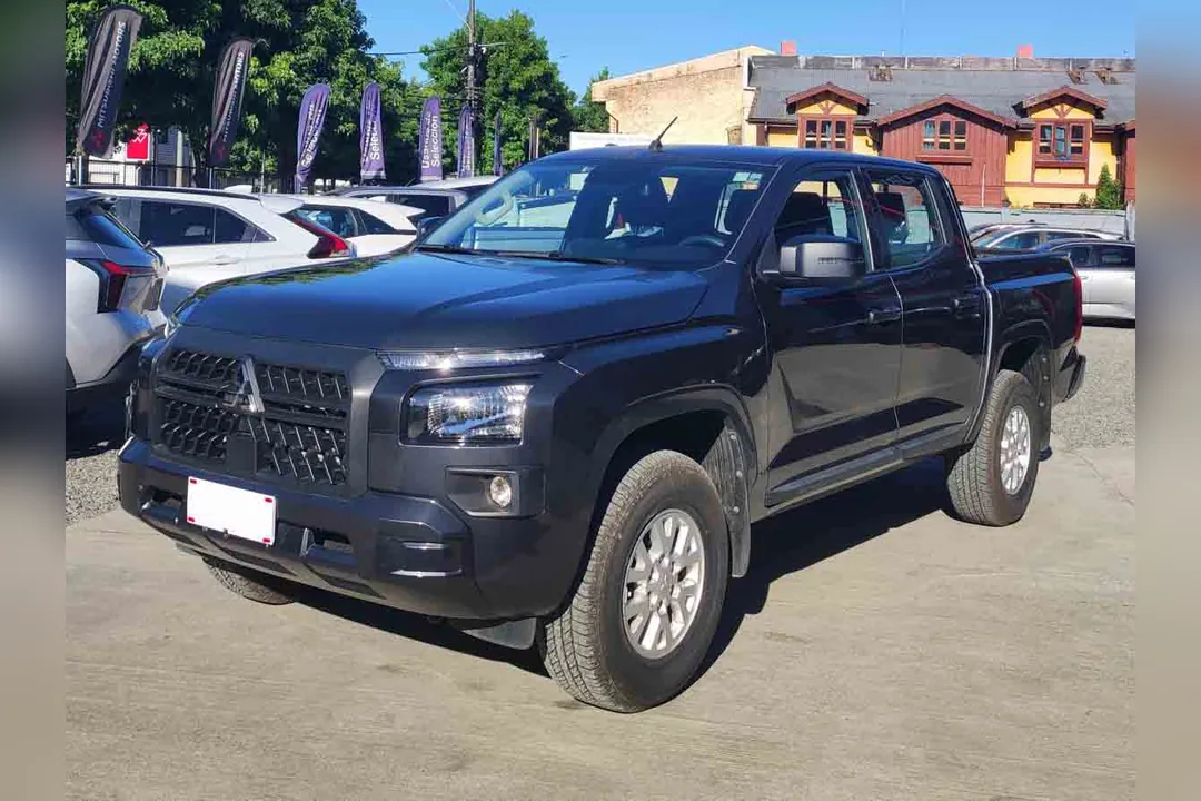 Mitsubishi L200 MITSUBISHI L200