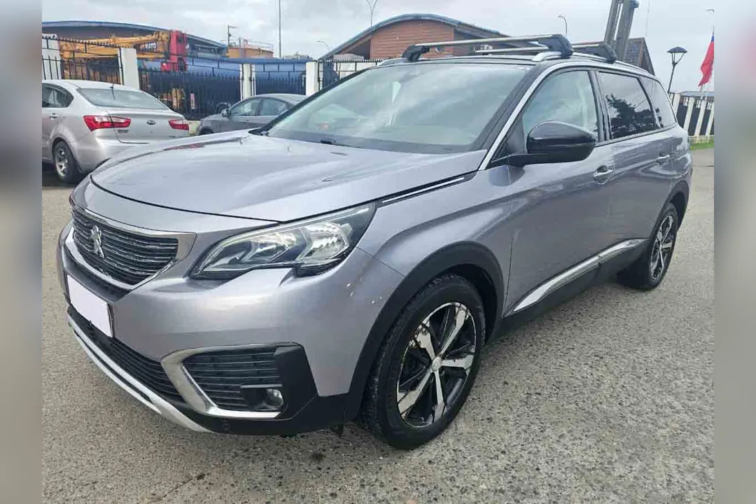 Peugeot 5008 PEUGEOT 5008