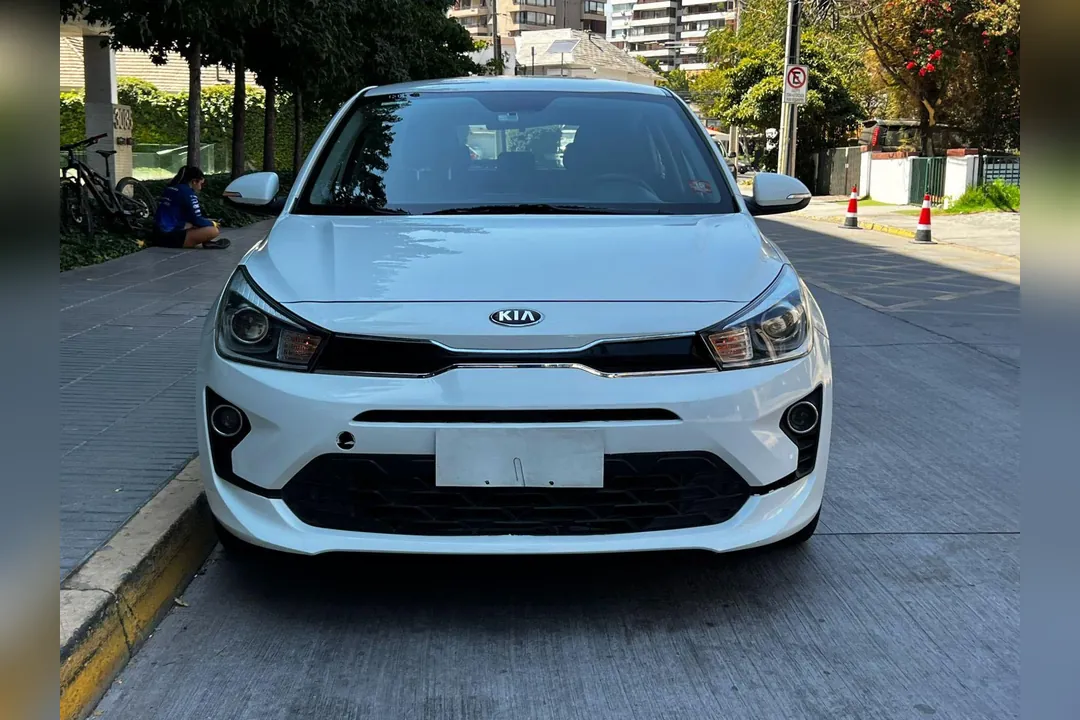 Kia Rio 5 RÍO 5 EX 1.4 AT
