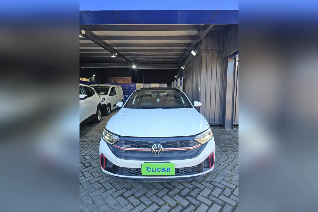 Volkswagen Jetta 2.0 GLI 4X2 AT 4P