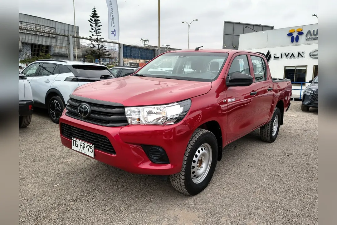 Toyota Hilux TSS 2.4 Diesel 4X2 T/M