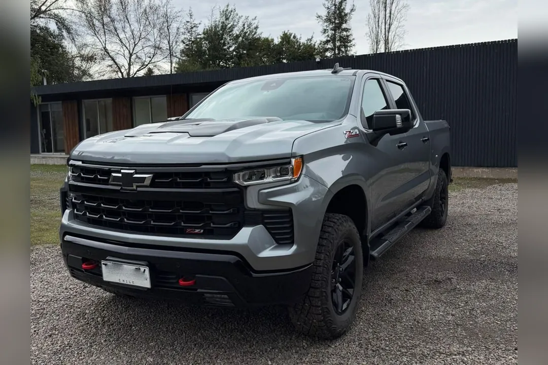 Chevrolet Silverado SILVERADO LT 4WD 5.3 ÚNICO DUEÑO