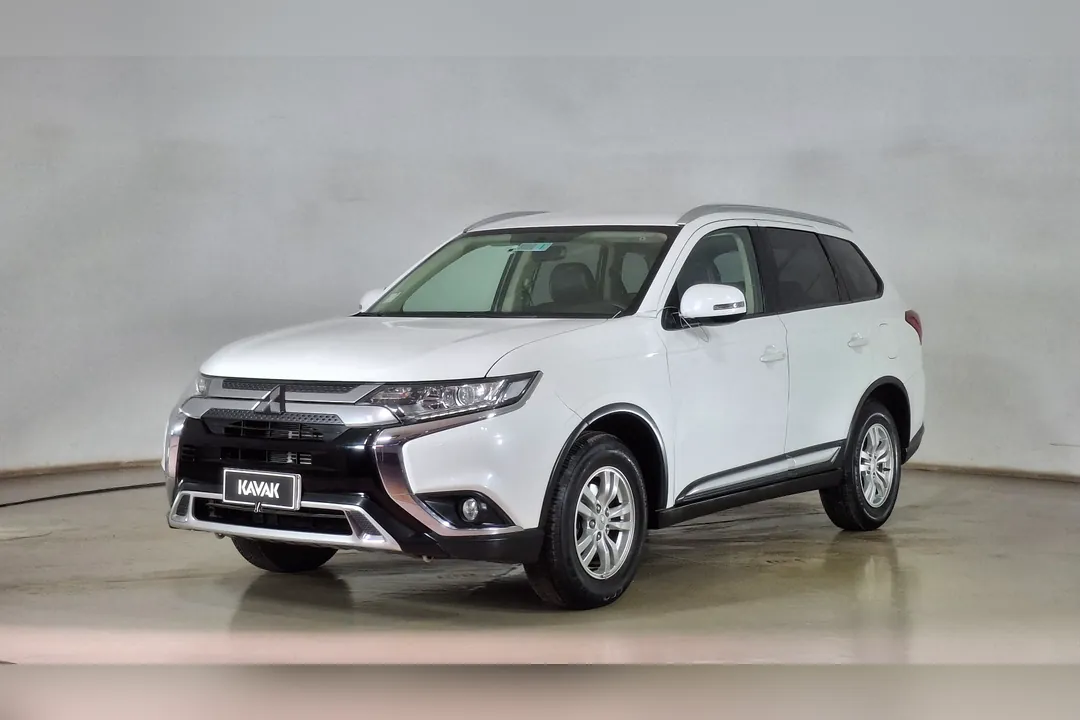 Mitsubishi Outlander 2.0 SUV 2019