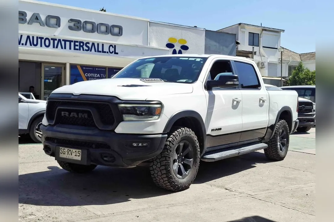 Ram 1500 5.7 Rebel  Crew Cab 4WD