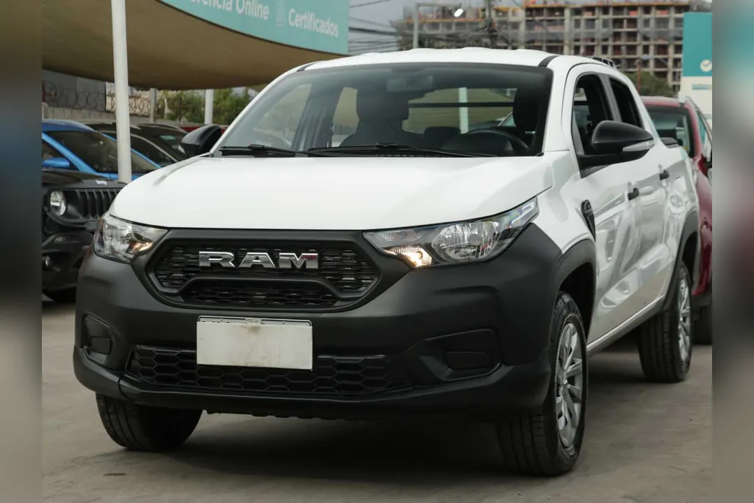 Ram 700 RAM 700