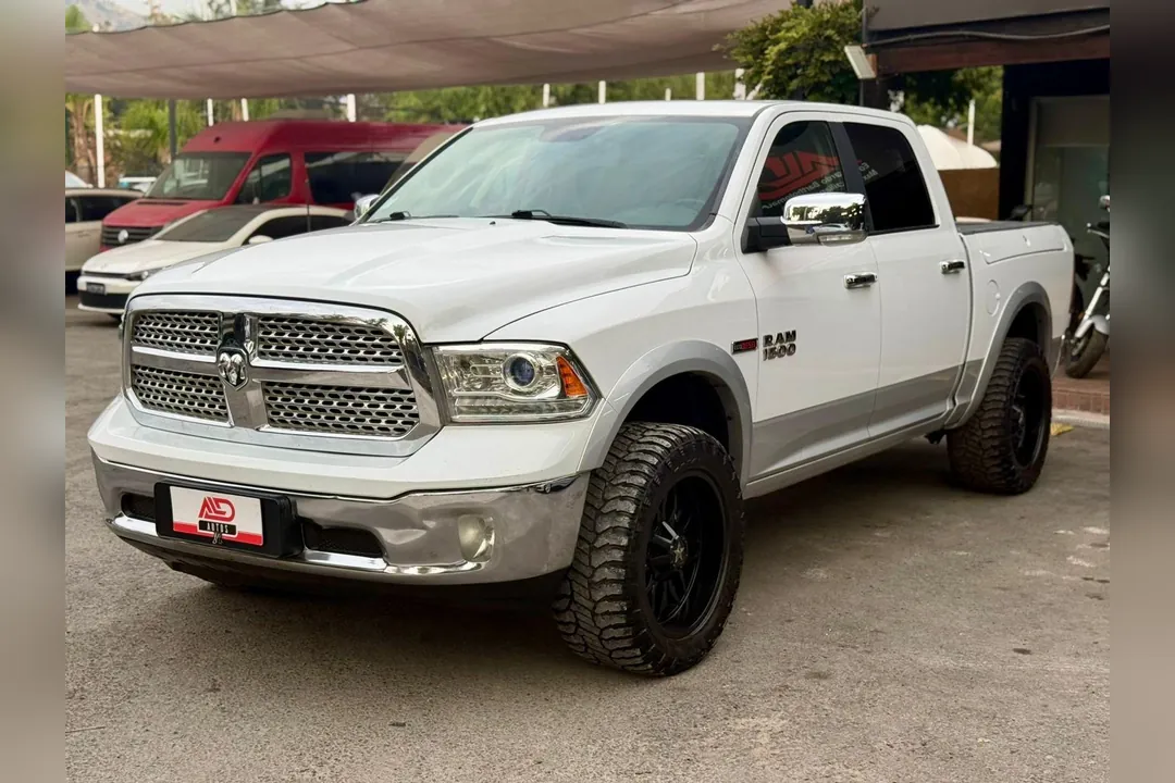 Ram 1500 1500 LARAMIE 3.0 DIESEL EQUIPO EXTRA