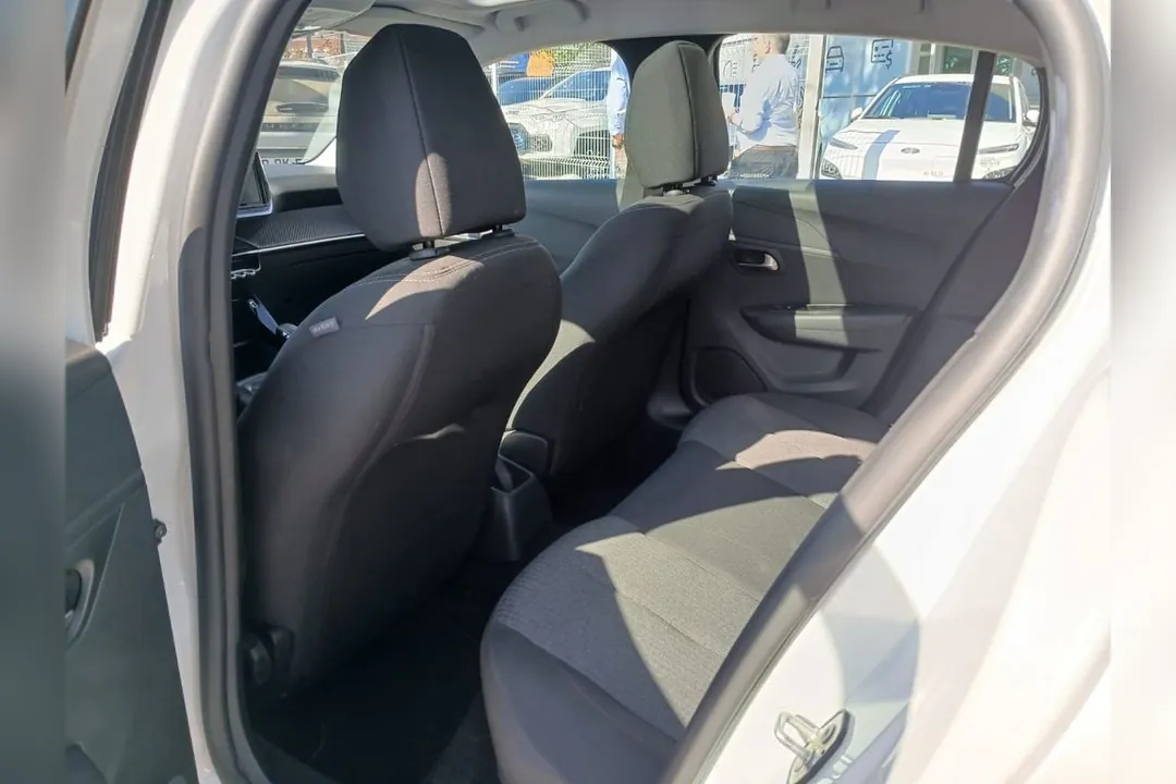 Peugeot 208 208 PURETECH 75 MT 1.2