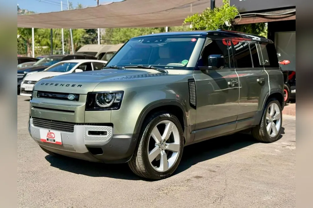 Land rover Defender 110 DEFENDER 110 4x4 3.0 AT MANTENIMIENTO EN DITEC UN DUEÑO