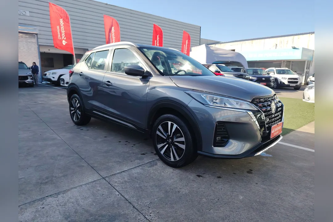 Nissan Kicks NISSAN KICKS