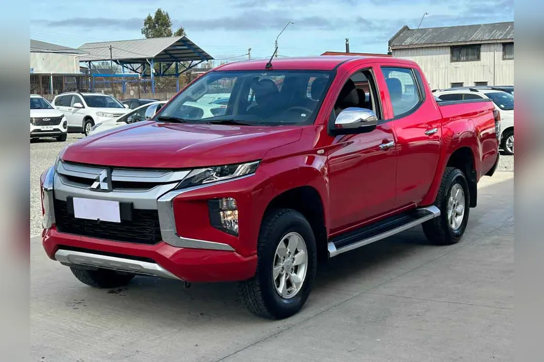 Mitsubishi L200 MITSUBISHI L200