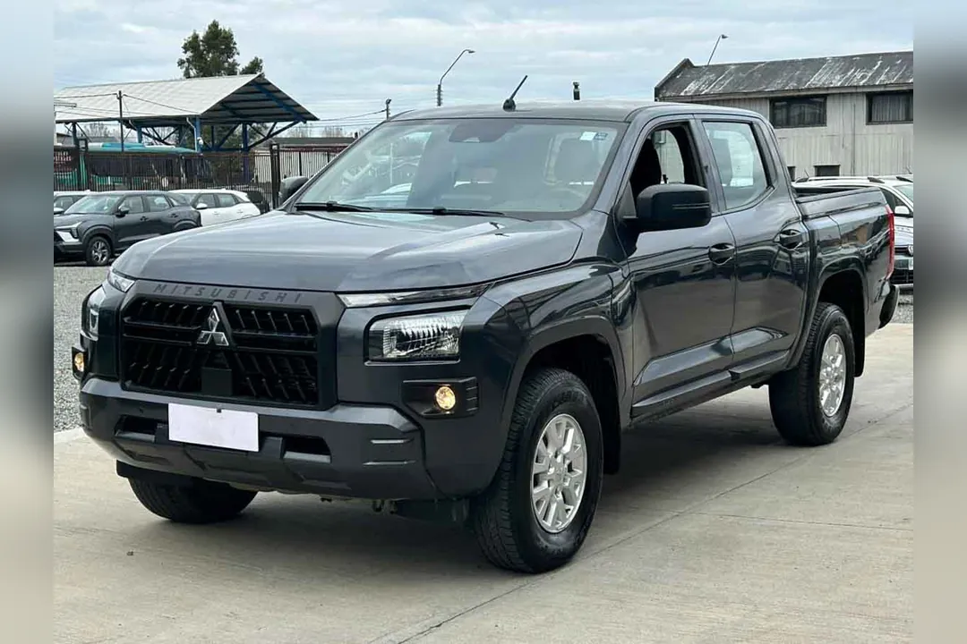 Mitsubishi L200 MITSUBISHI L200