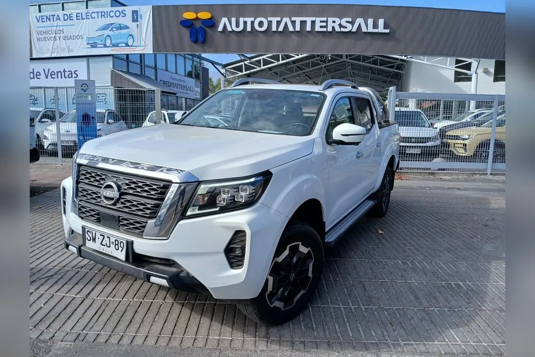 Nissan Navara Navara LE Platinum AT 4x4