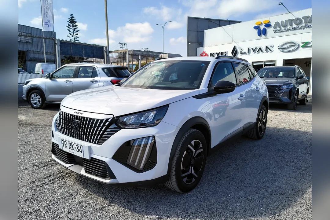 Peugeot Nuevo 2008 ALLURE BLUEHDI 130 EAT8