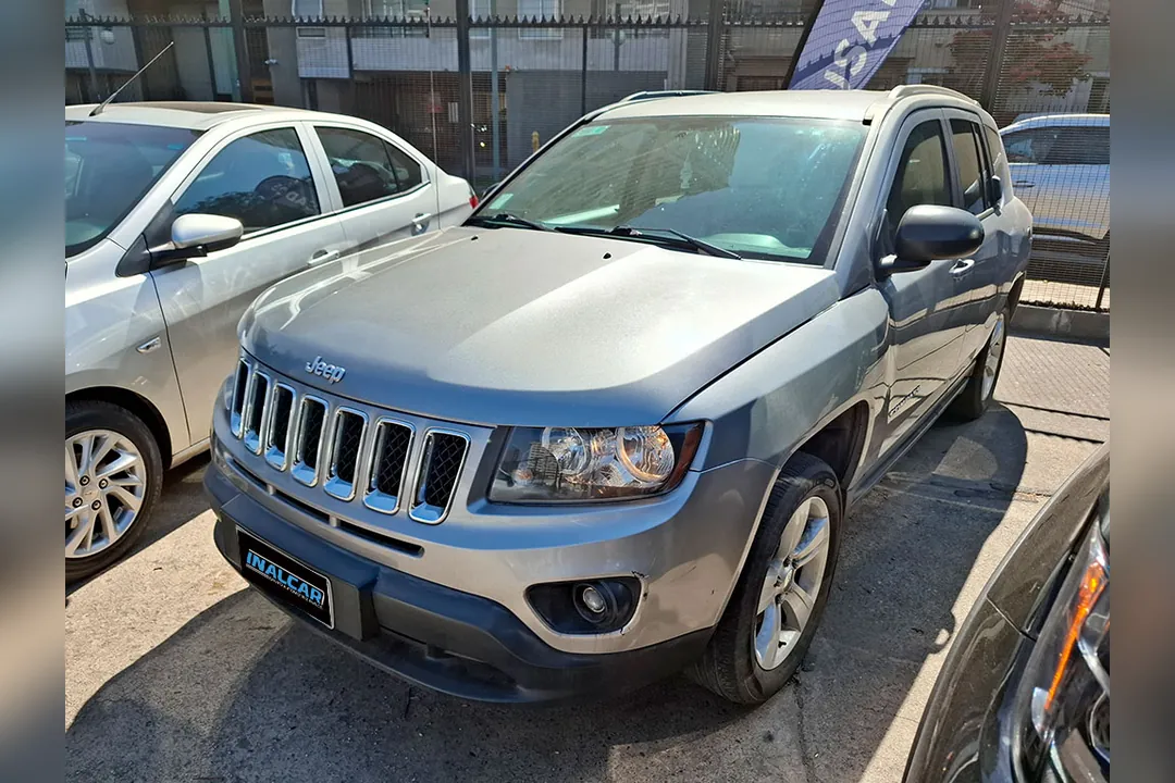 Jeep Compass AT
