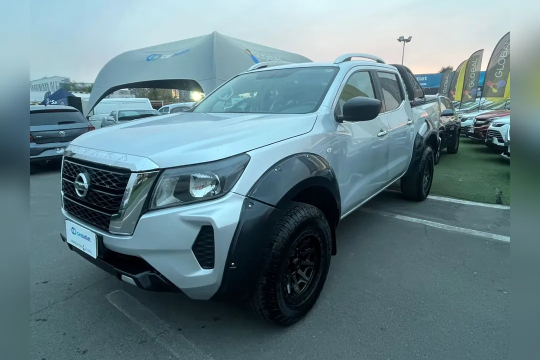 Nissan Navara D CAB 2.3