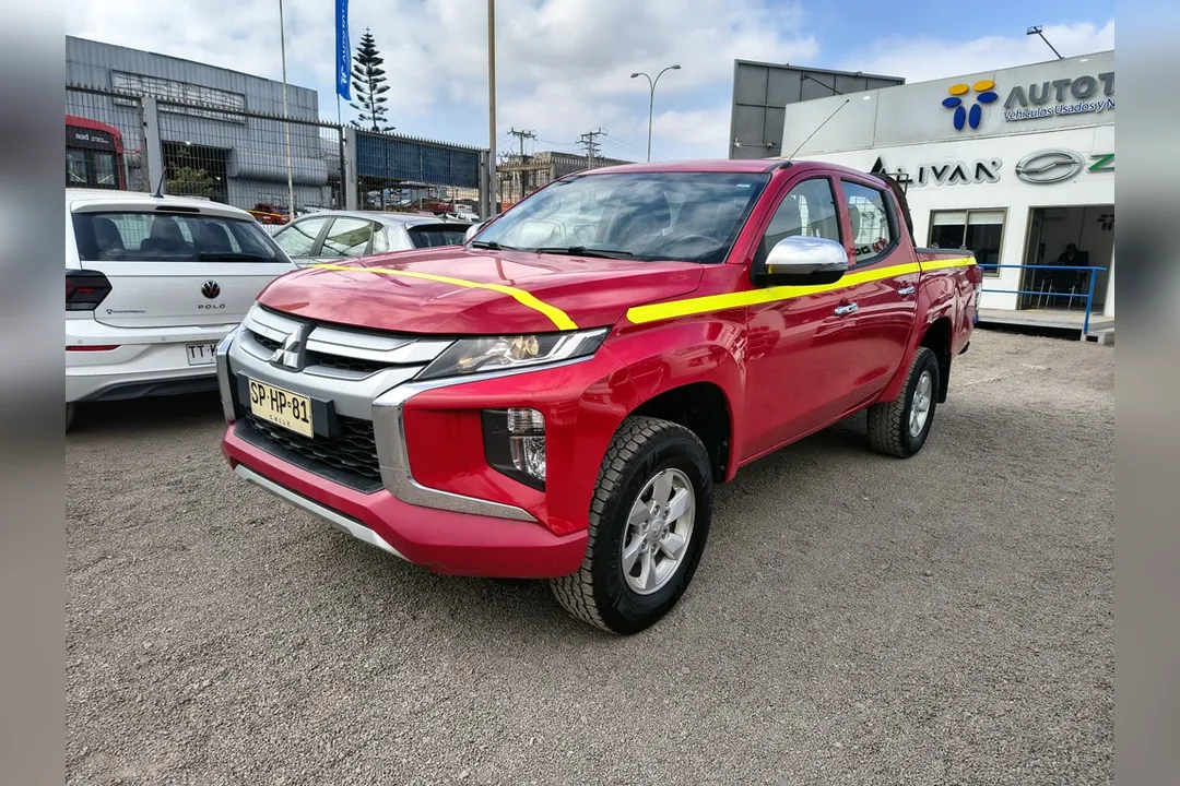 Mitsubishi L200 L200 KATANA 2.4 Diesel 4X2 T/M