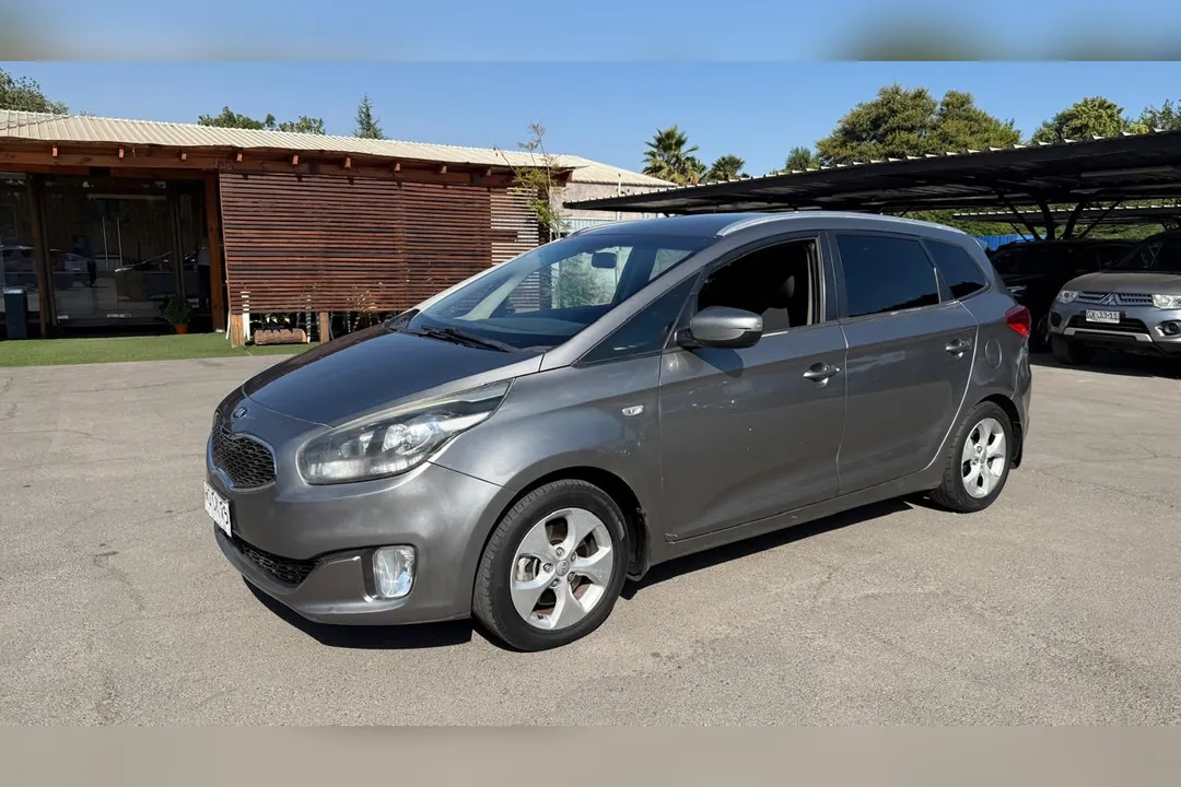 Kia Carens MOTORS  EX 2.0