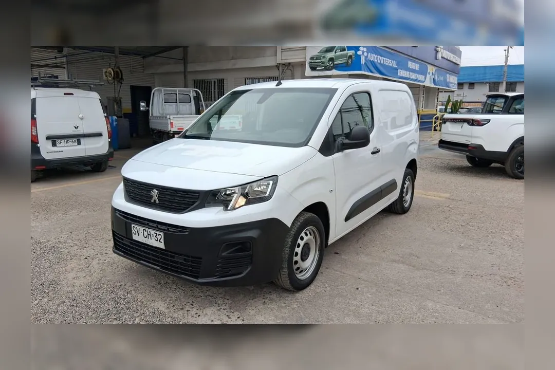 Peugeot Partner 1.5 L1 HDI DIESEL 100HP 4X2 MT 5P