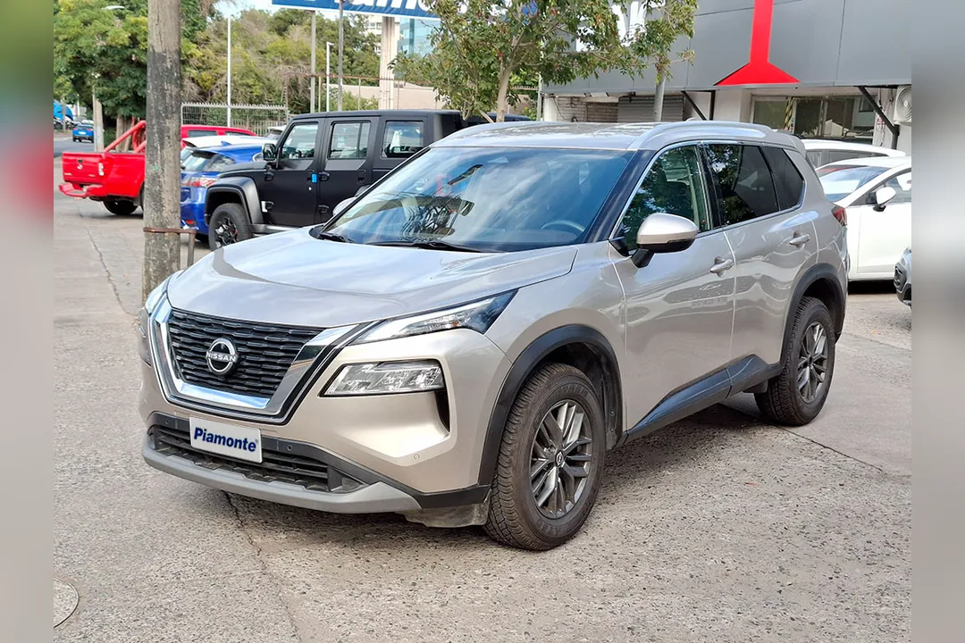 Nissan X-trail 2.5 SENSE