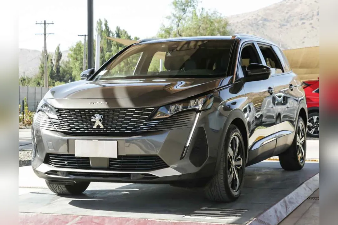 Peugeot 5008 PEUGEOT 5008