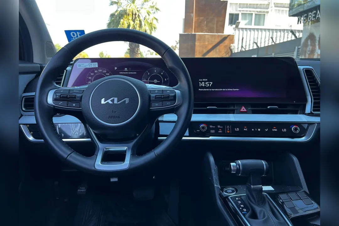 Kia Sportage EX 2.0L 8AT DSL