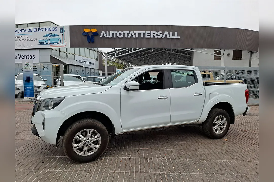 Nissan Navara 2.3D SE 4X4