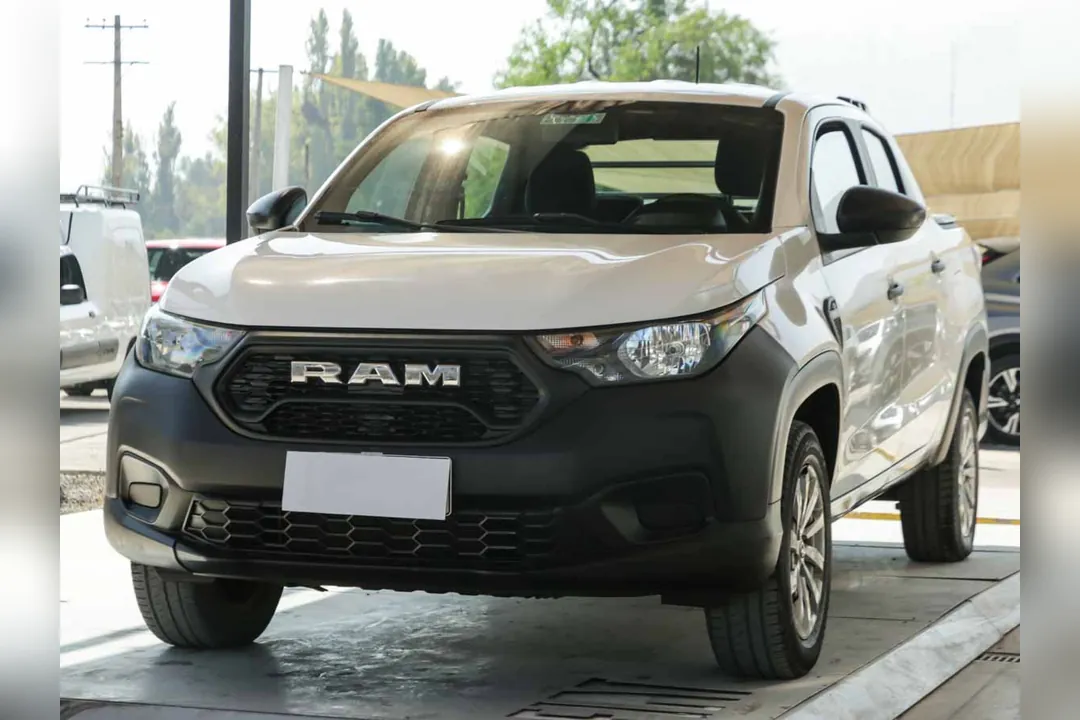 Ram 700 RAM 700